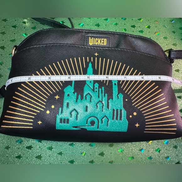 Wicked Crossbody Bag NWT by BioWorld - Picture 10 of 10